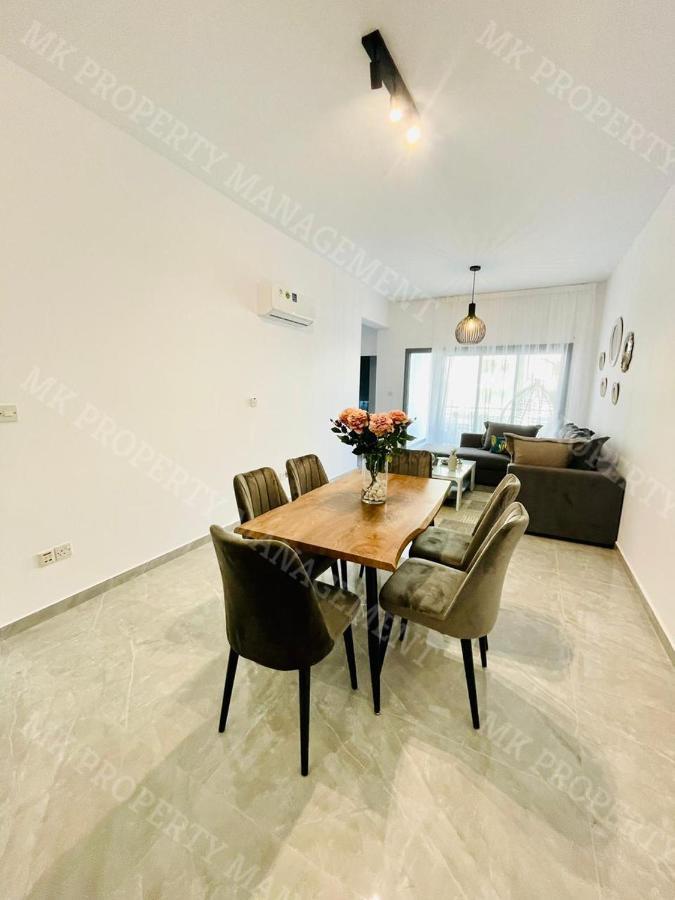 דירות לרנקה Coastal Getaway מראה חיצוני תמונה