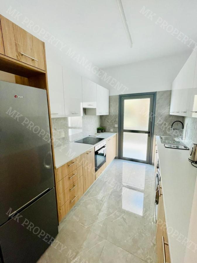 דירות לרנקה Coastal Getaway מראה חיצוני תמונה